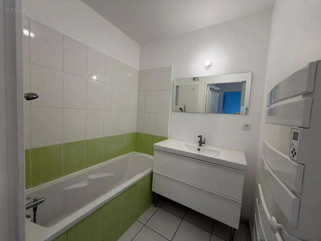 Appartement à LYON-8E