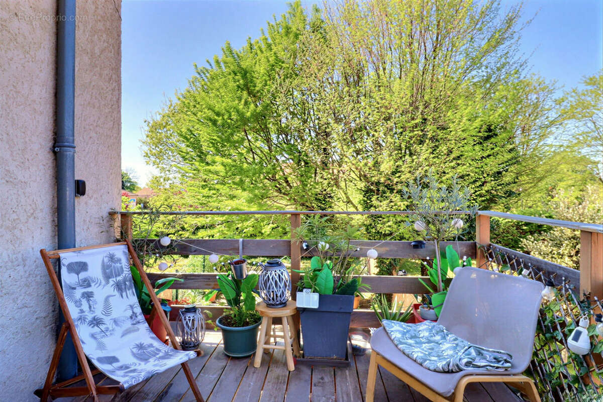 Appartement à MIONS