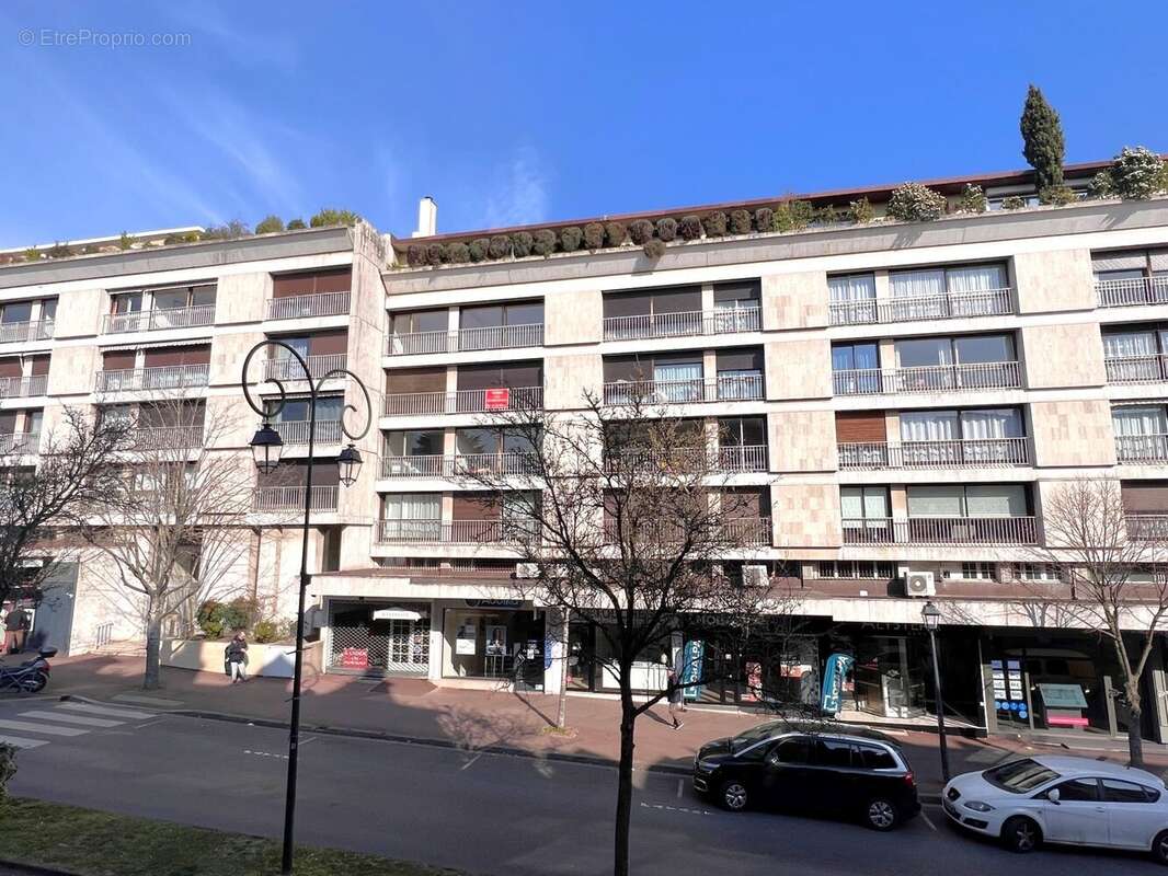 Appartement à GARCHES