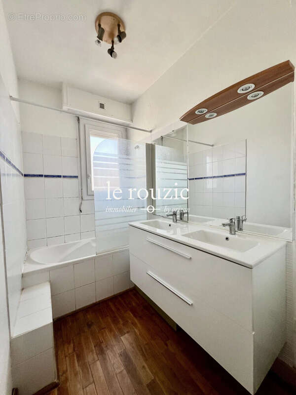 Appartement 73 m² à Lorient  - photo 3