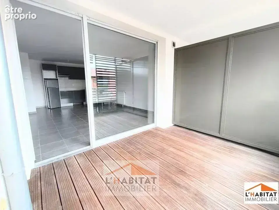 Appartement - 63.77m ² - photo 2