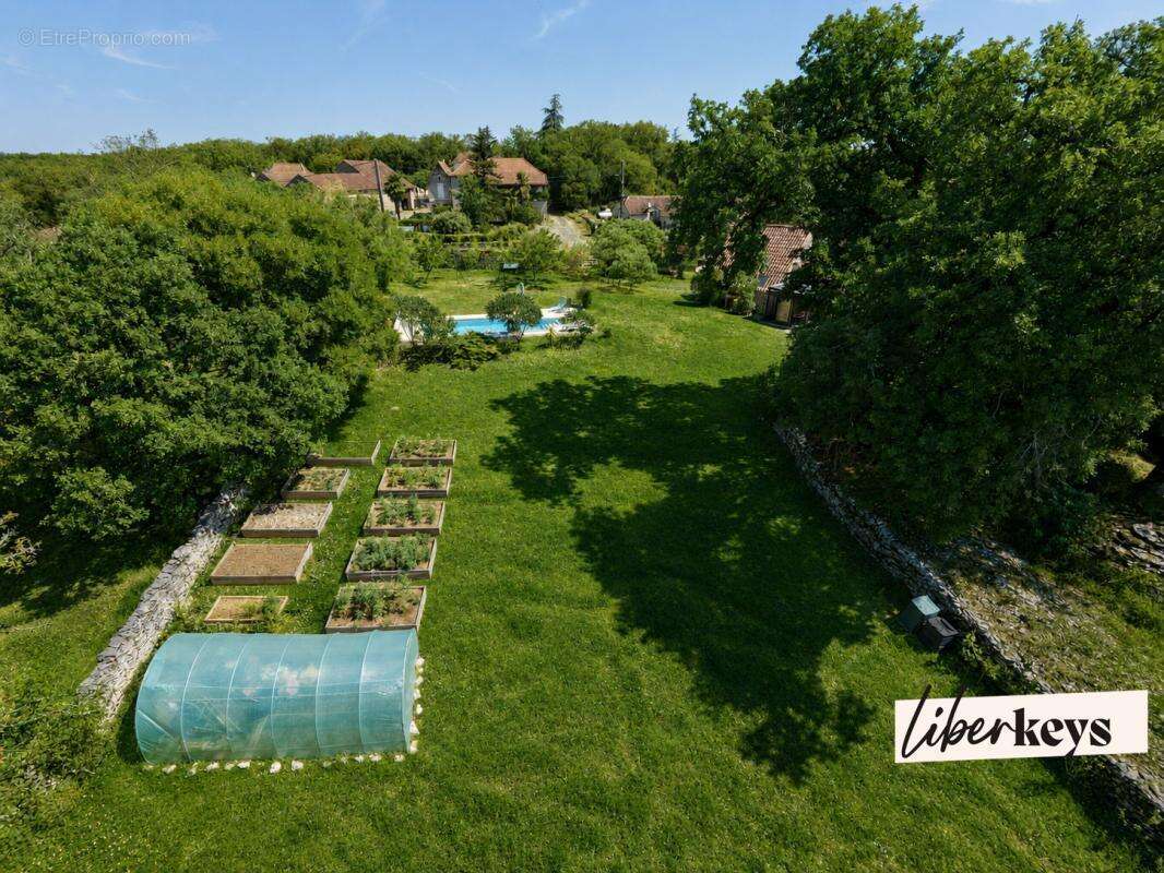 Belle propriété quercynoise du XIXe siècle avec pigeonnier, gîte indépendant, piscine et jardin nourricier – Catus (46150) - photo 21