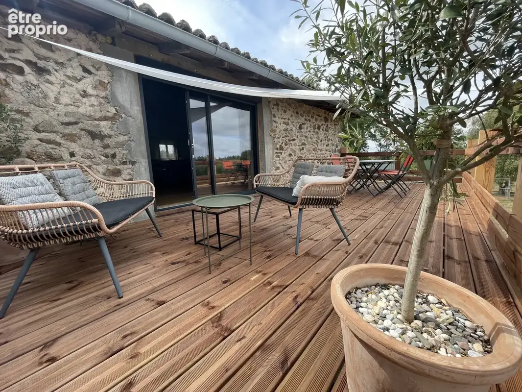 Maison de 248 m2 - 6 pièces - photo 19