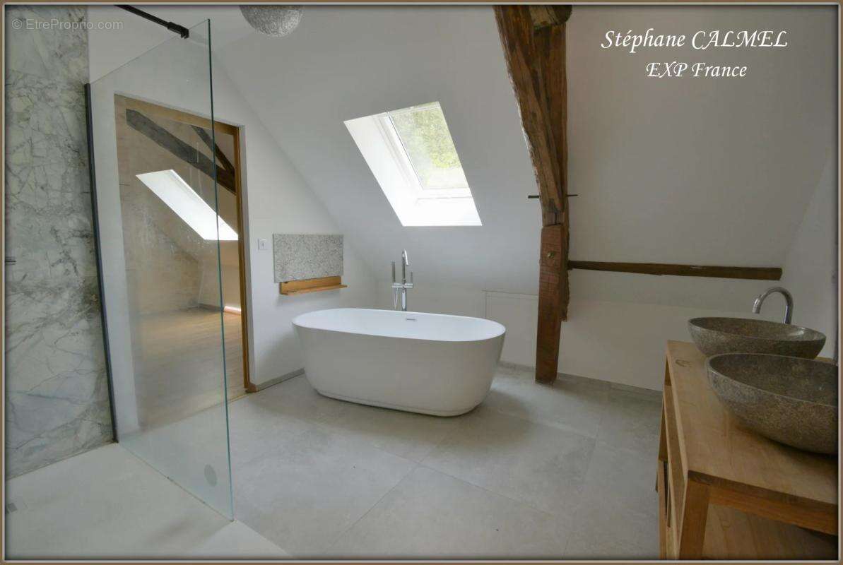 Maison à LES EYZIES-DE-TAYAC-SIREUIL