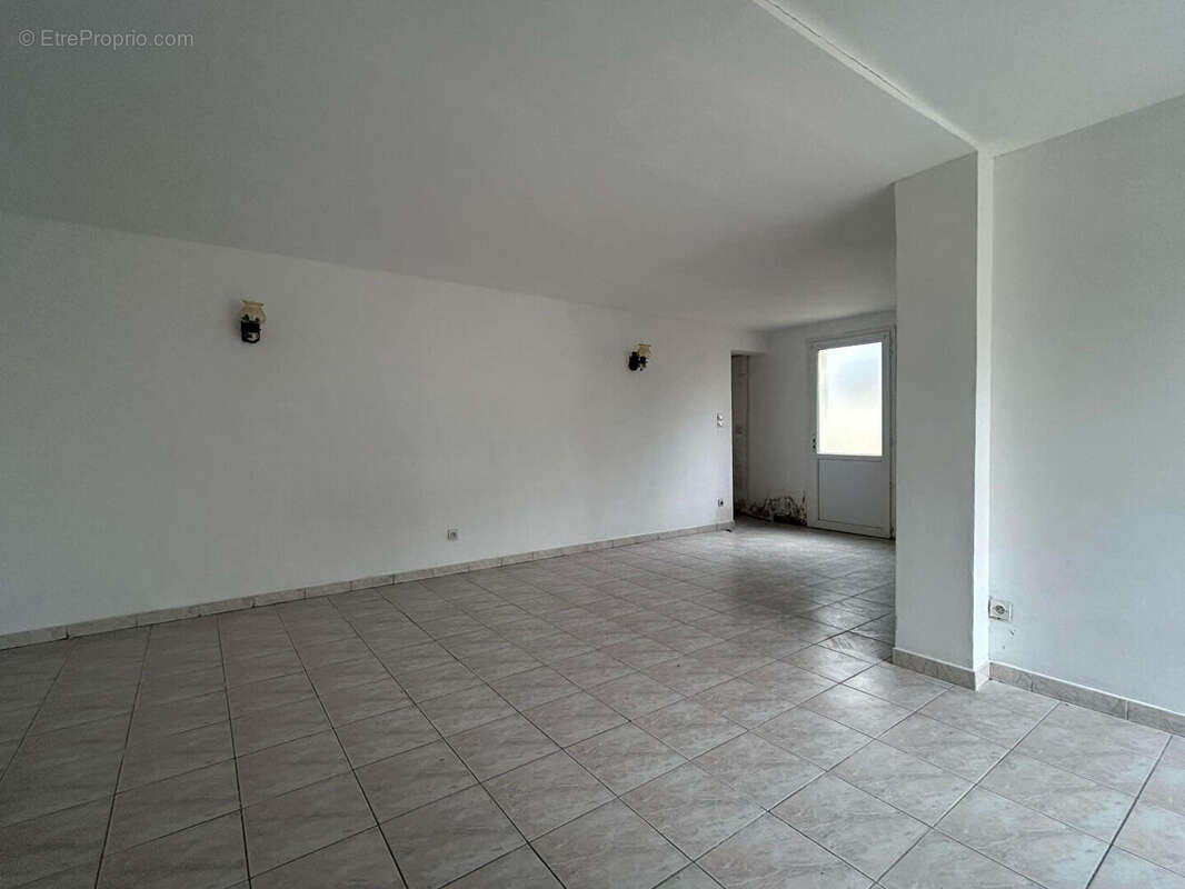 Appartement à HAILLICOURT