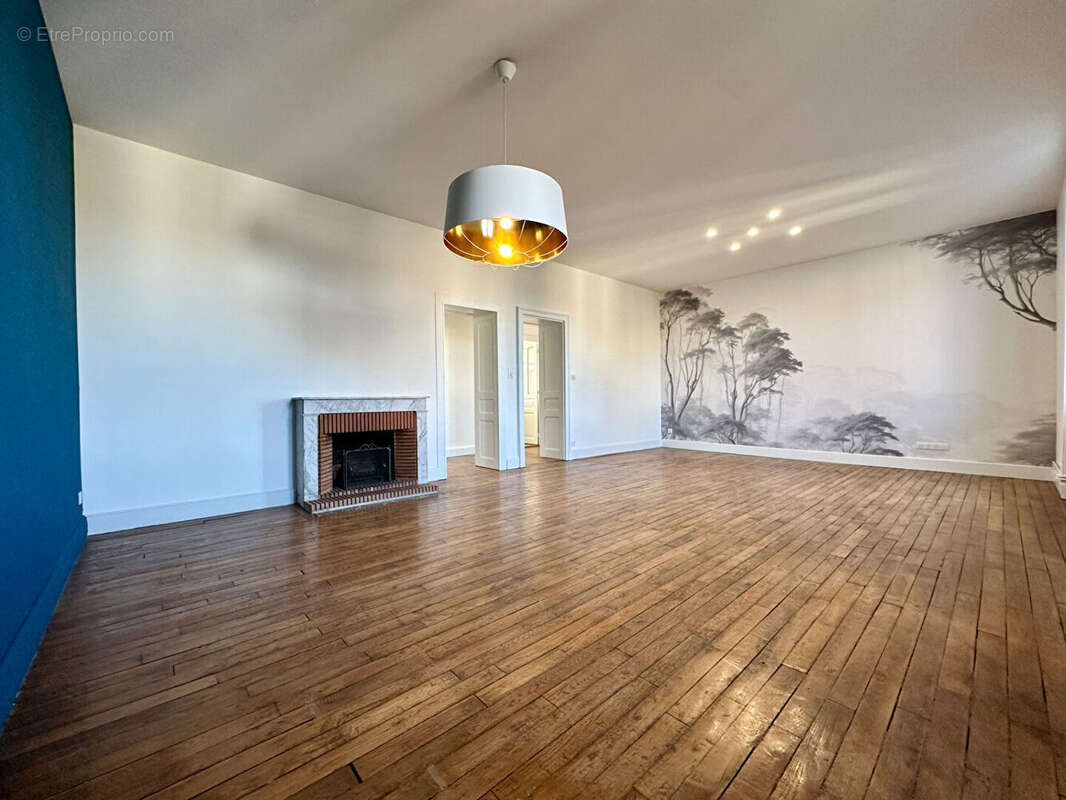 Appartement à BRIVE-LA-GAILLARDE