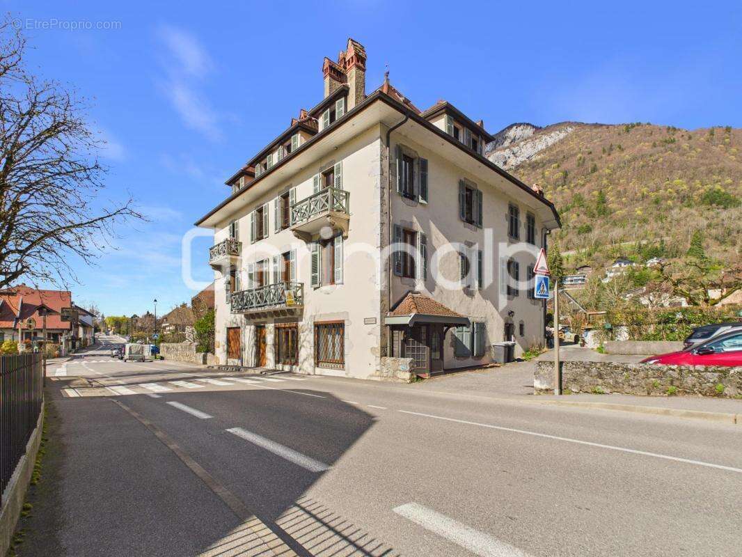 Appartement à MENTHON-SAINT-BERNARD