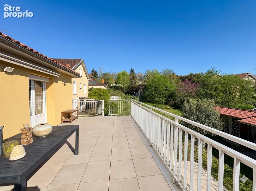 Maison centre-ville 150m2 avec revenu locatif immédiat ! - photo 4