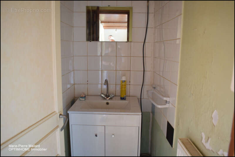 Maison à ROYERE-DE-VASSIVIERE