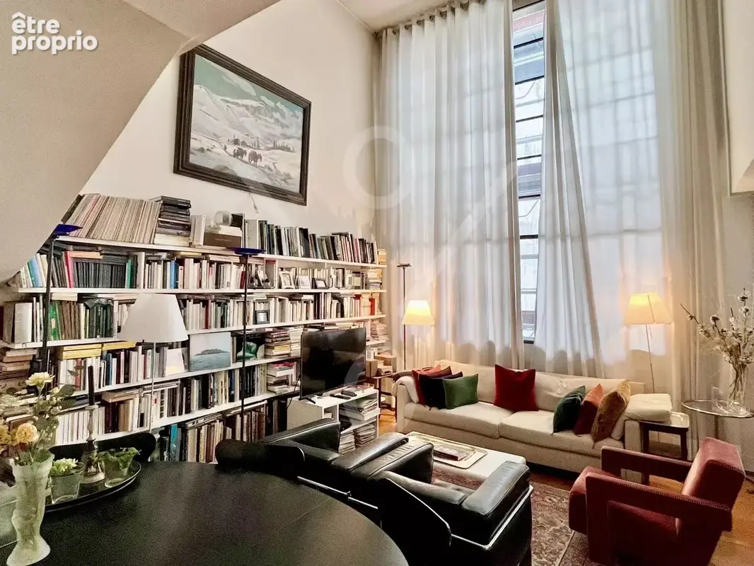 Appartement à PARIS-14E