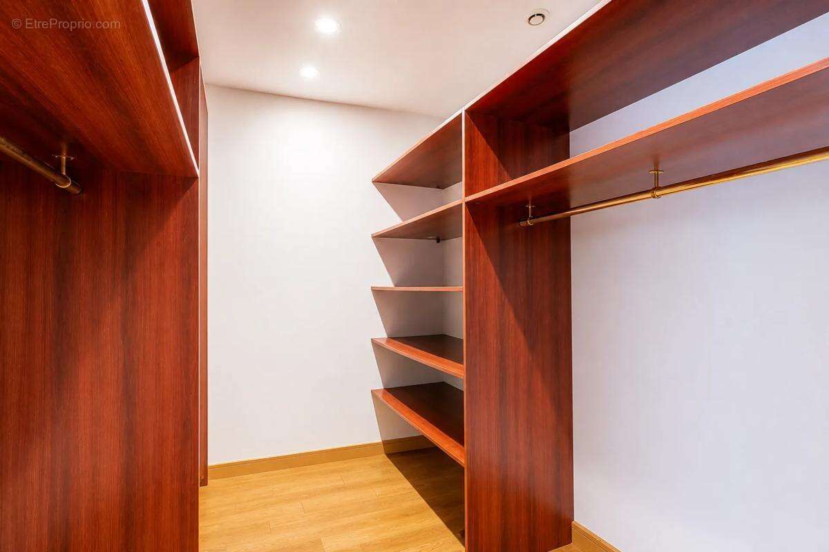 Maison de 9 pièces de 320 m² à 10min d'Albi - photo 9