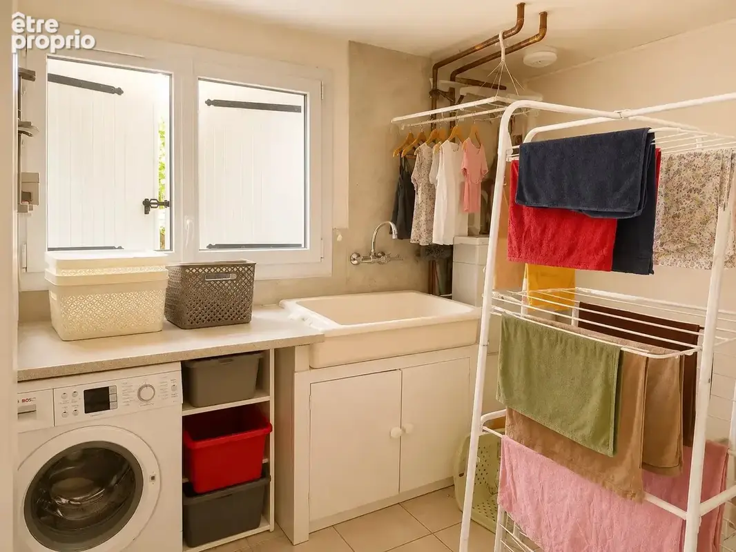 Maison familiale de 215 m² sur terrain de 2 080 m² - photo 11