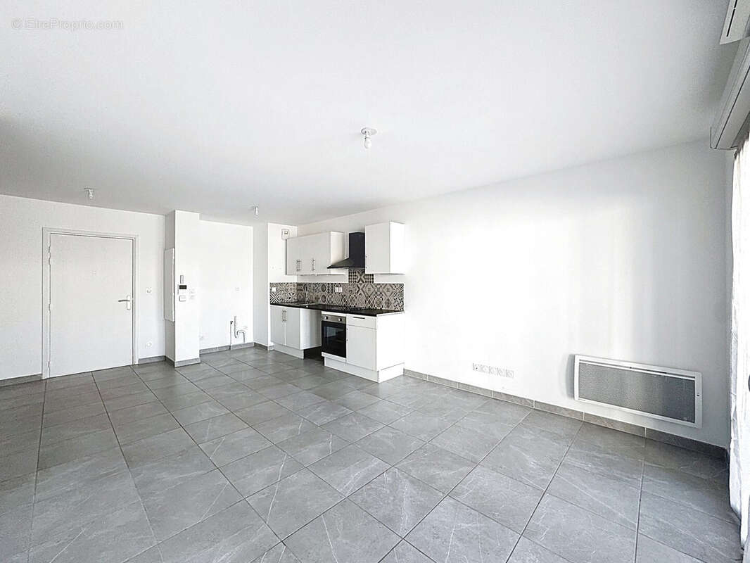 Appartement à TRETS