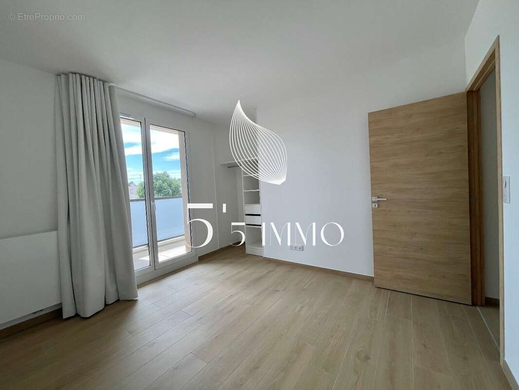 Appartement à CASTELNAU-LE-LEZ