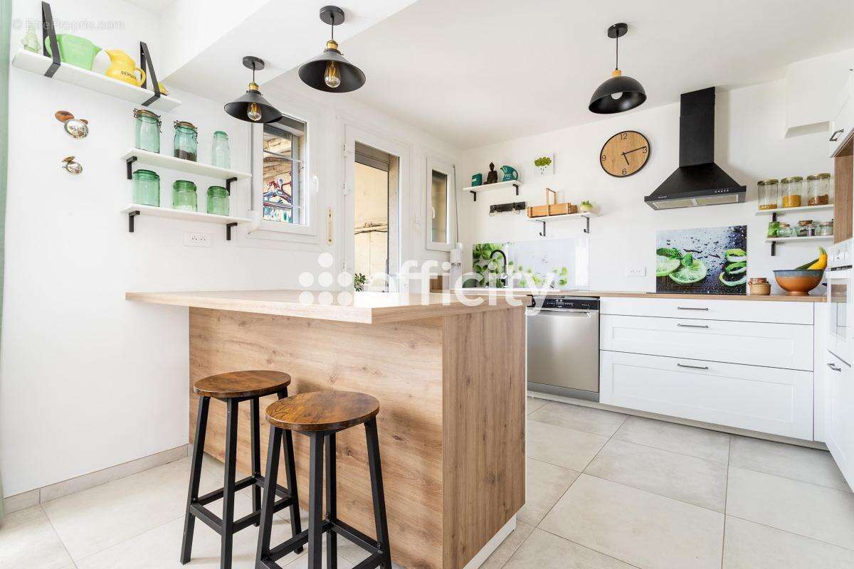 Maison 88 m² à Cuincy  - photo 6