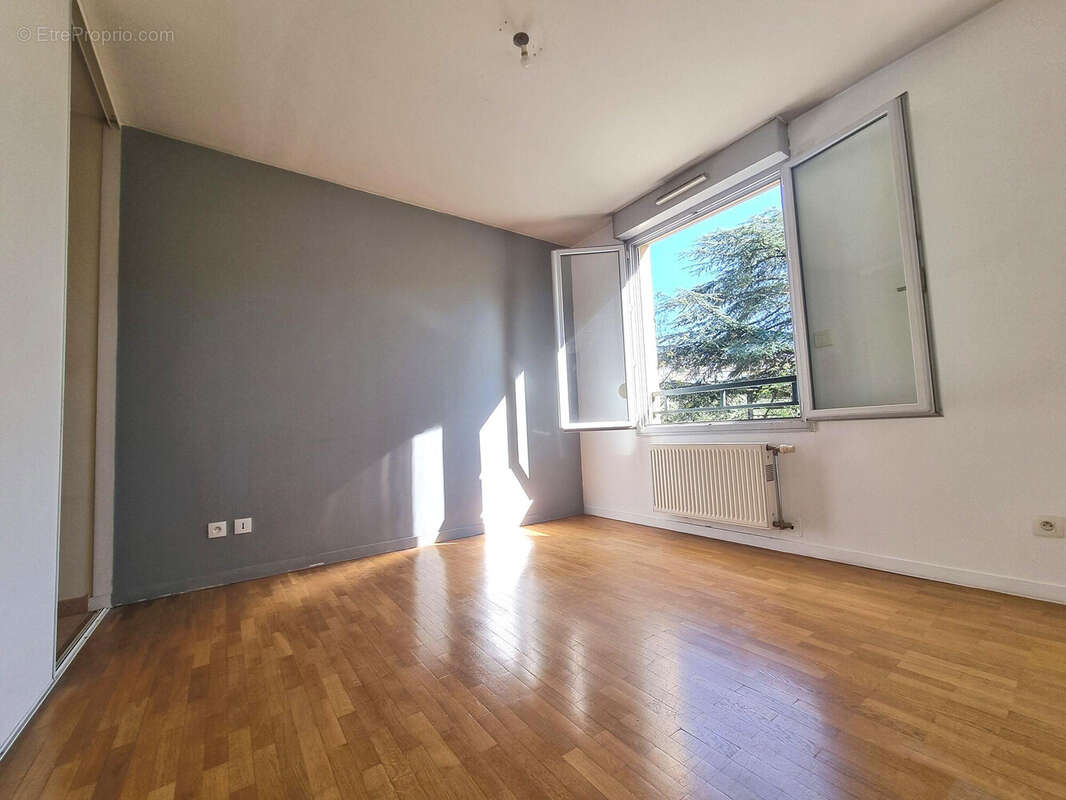 Appartement à LYON-5E