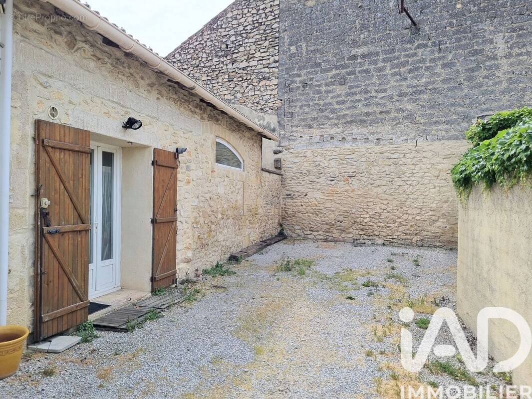 Photo 1 - Maison à VAUVERT