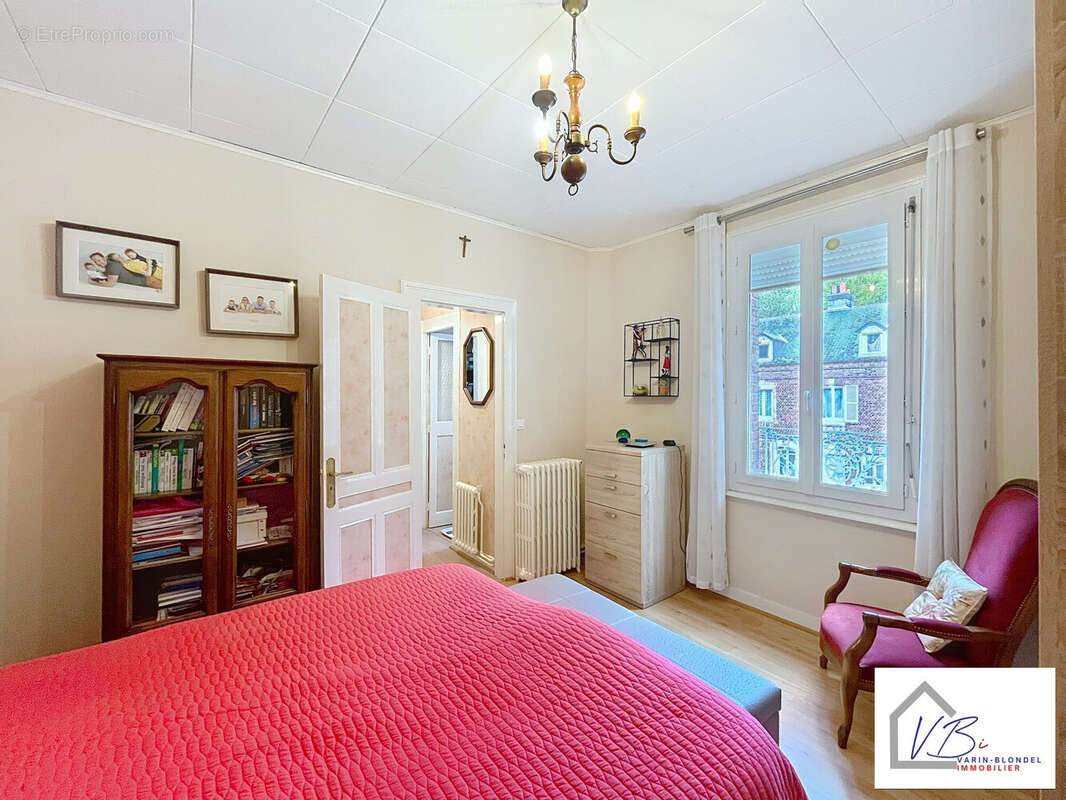 Maison à LILLEBONNE