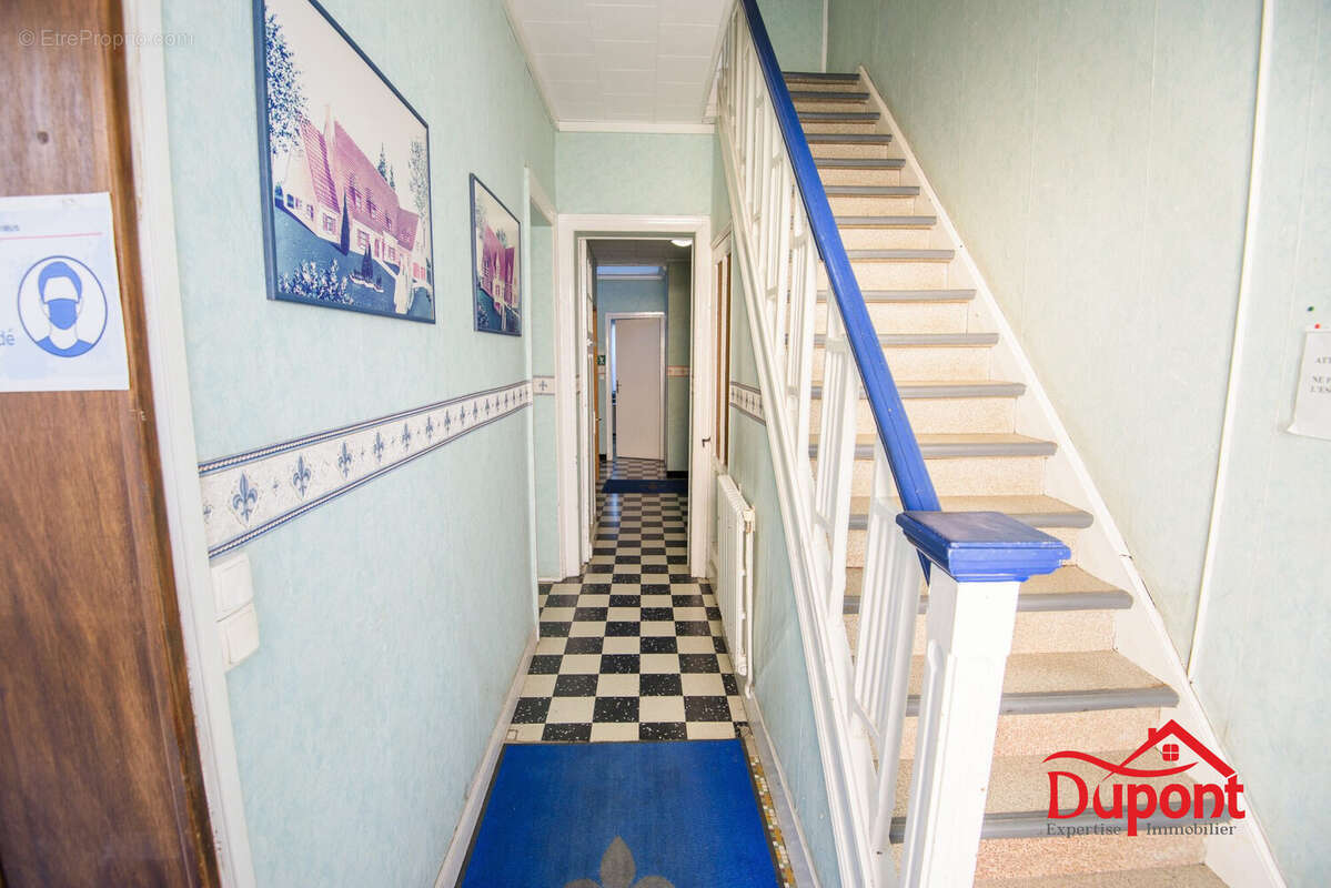 Commerce à CONDE-SUR-L&#039;ESCAUT