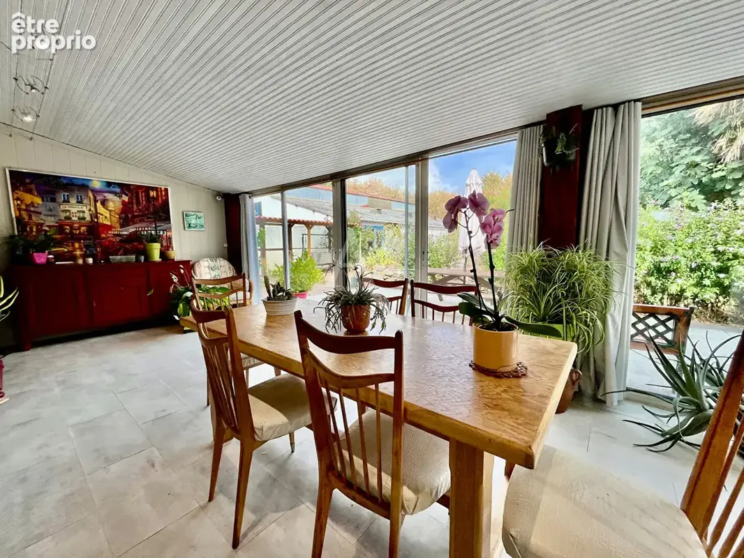 Maison à COMMEQUIERS