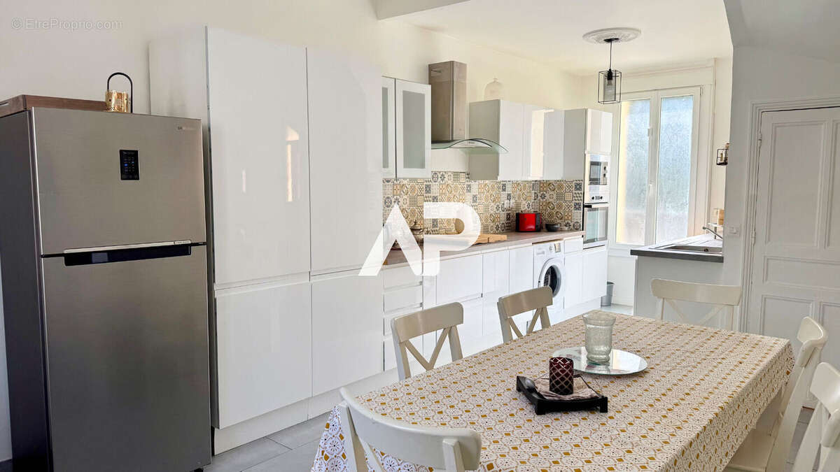 Maison à MONTMORENCY