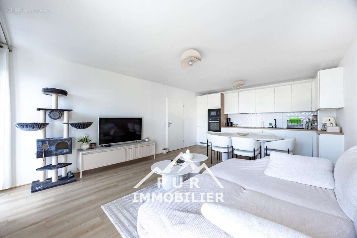 Appartement 64 m² à Chelles  - photo 3