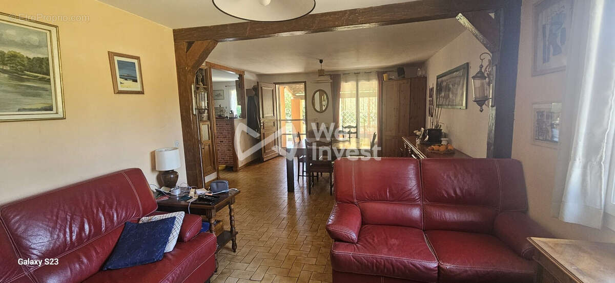 Maison 108 m² à Saint-Maximin-La-Sainte-Baume  - photo 9