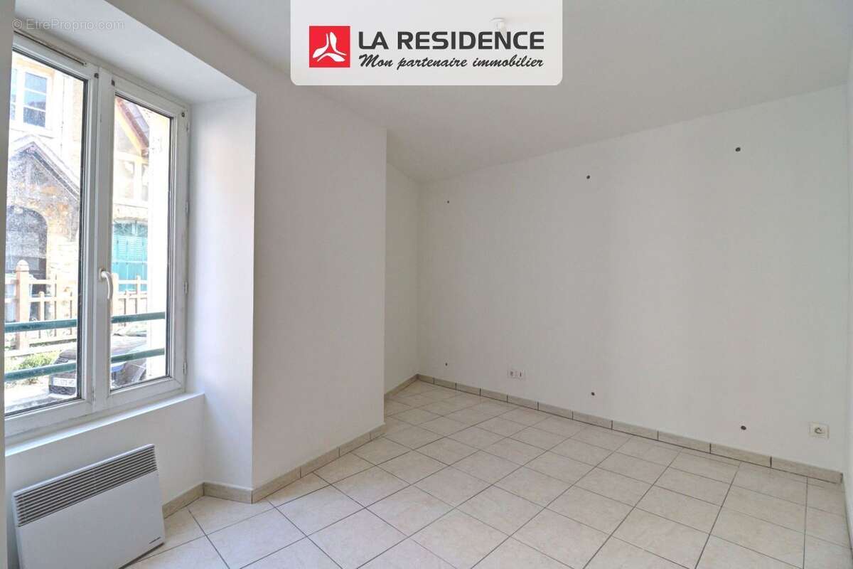 Appartement 56 m² à Chanteloup-Les-Vignes  - photo 7