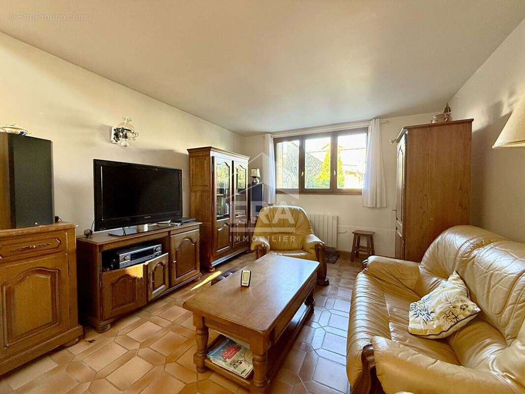 Maison à PONTAULT-COMBAULT