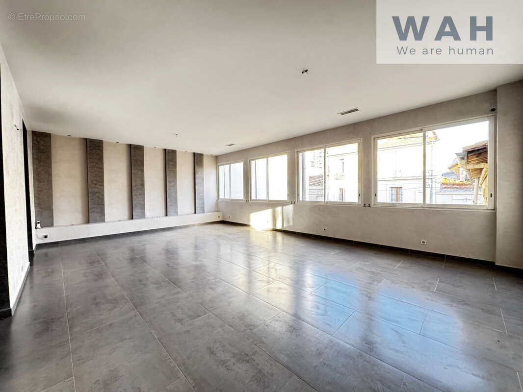 Appartement T7 + Local professionnel + 2 places de parking - 34400 MONTPELLIER - photo 6