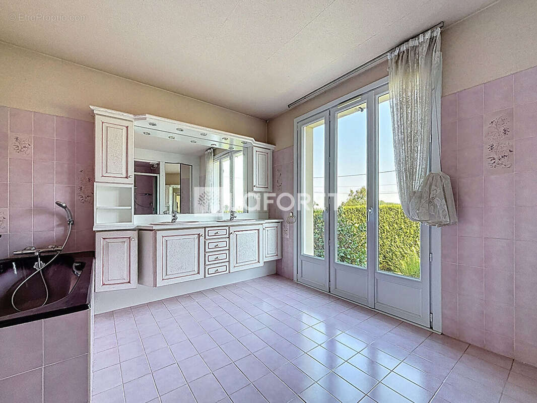 Maison à LUXEMONT-ET-VILLOTTE