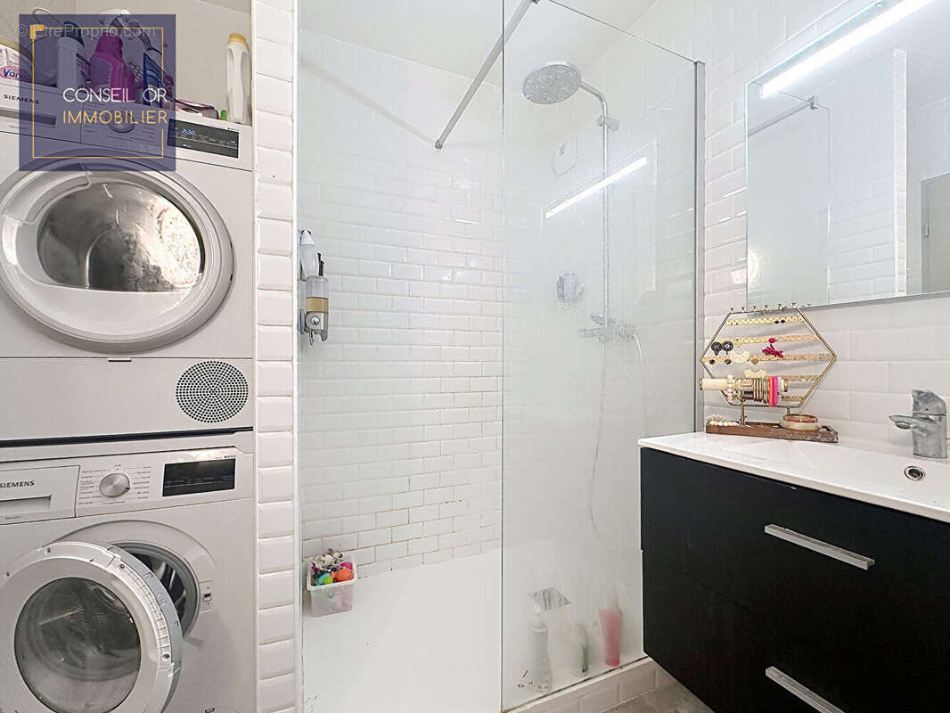 Appartement à LYON-8E