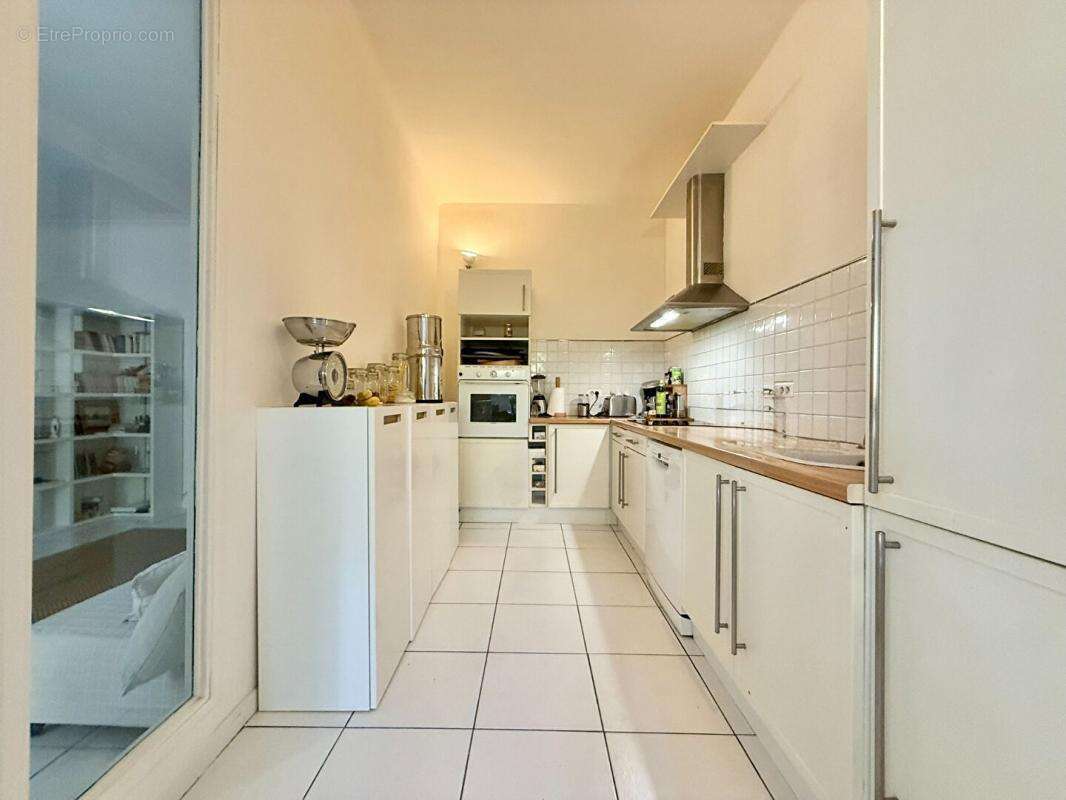 Appartement à MARSEILLE-8E