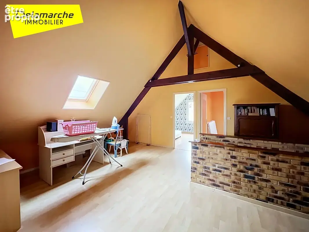 SAINT HILAIRE DU HARCOUET (50600) maison  sur sous-sol 5 pièces à vendre sur terrain d'env. 890m² - photo 8