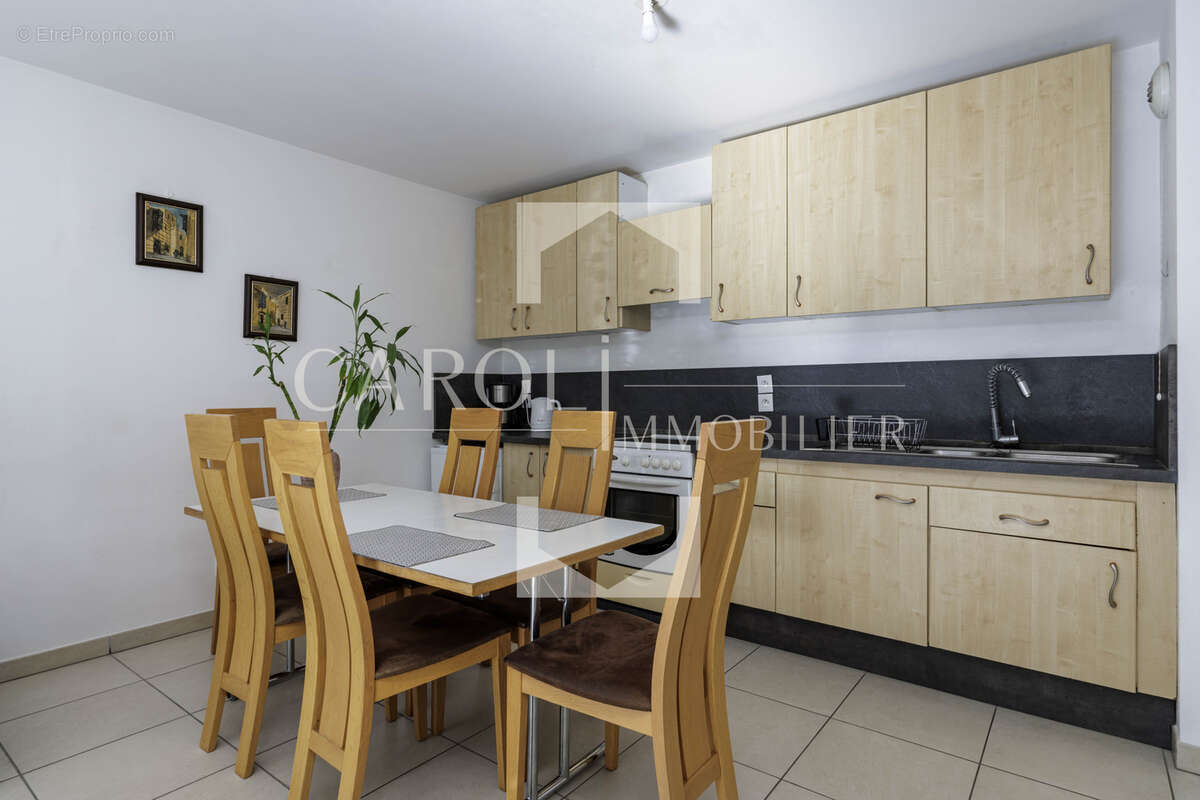 Appartement à ANNECY-LE-VIEUX