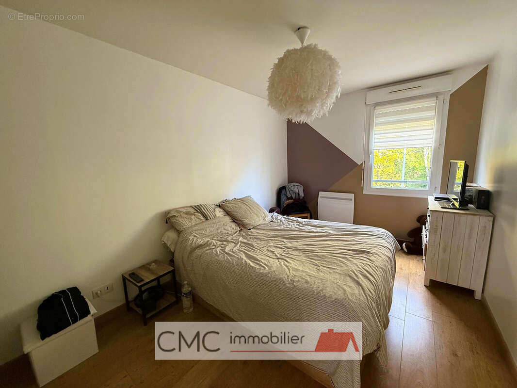 Appartement à LEVES