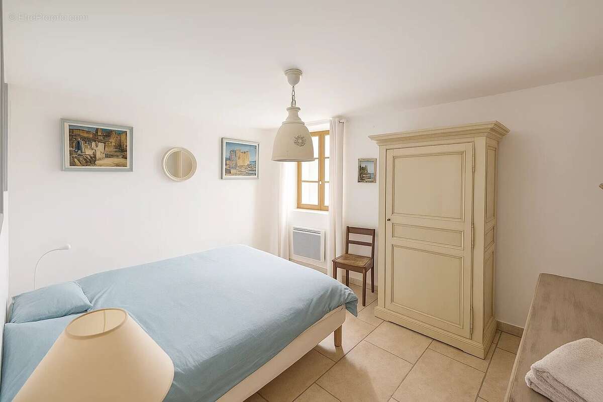 Maison à FORCALQUIER