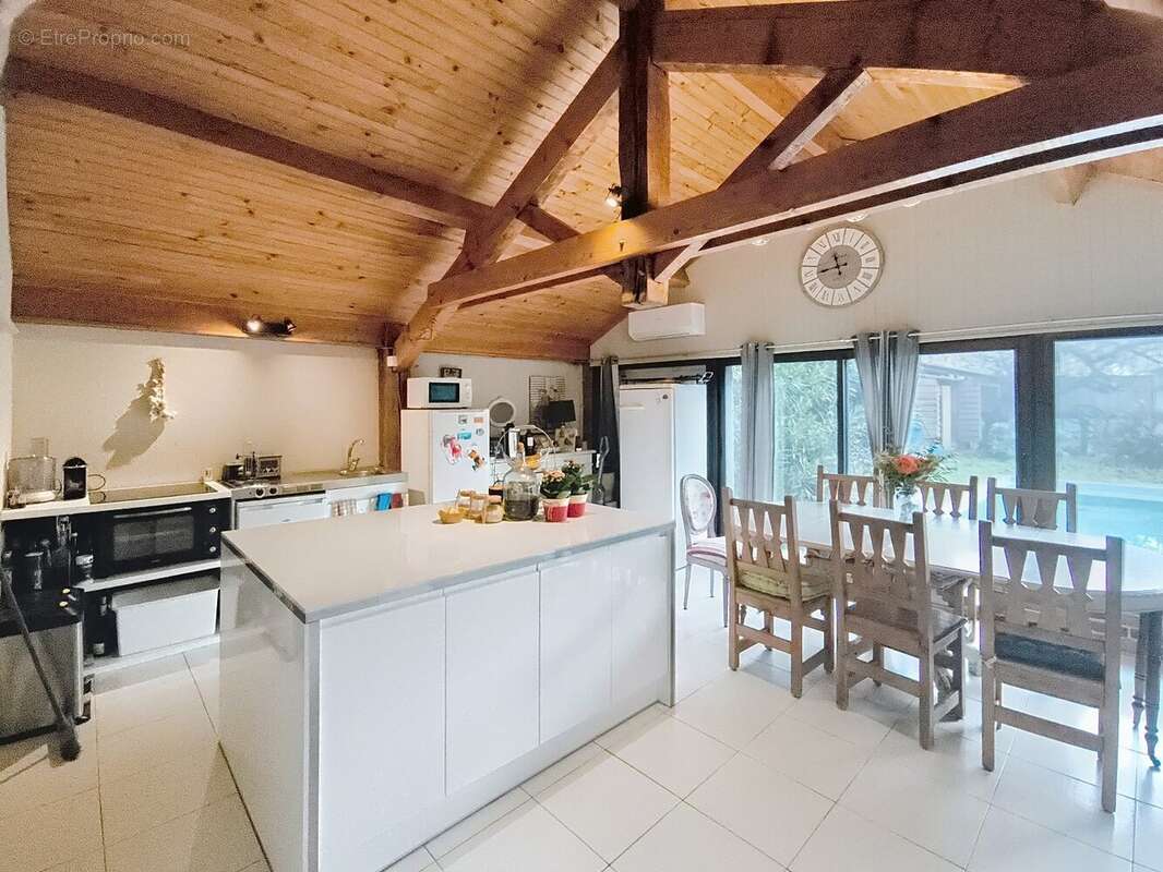 Maison à L&#039;ISLE-JOURDAIN