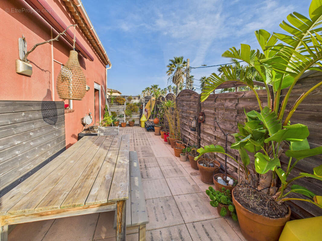 Appartement à HYERES