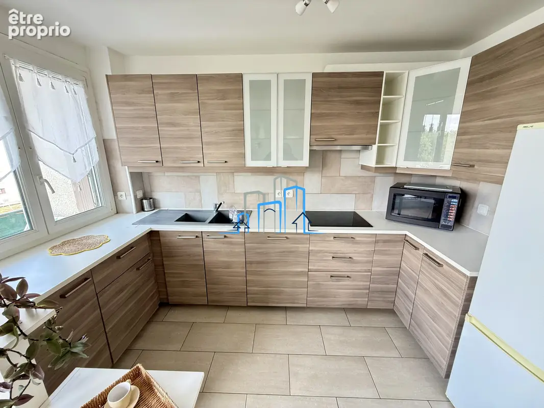 Appartement 3 pièces 68 m² à vendre à Chatillon (92320) - photo 3