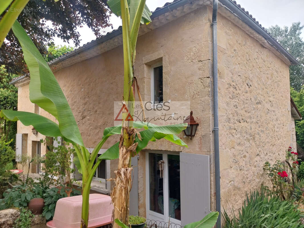 Maison en pierre avec jardin - photo 10