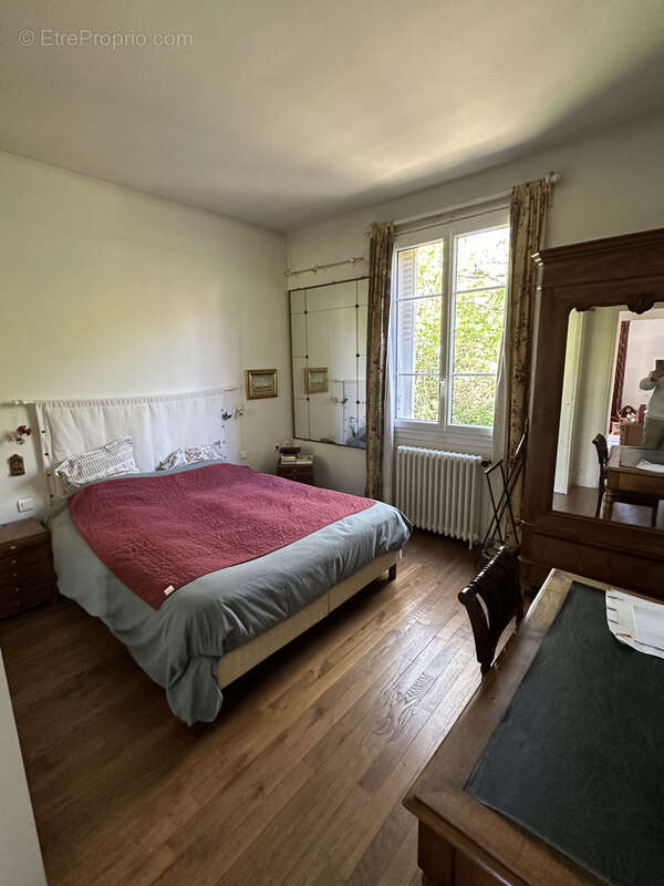 Maison à VAUX-LE-PENIL