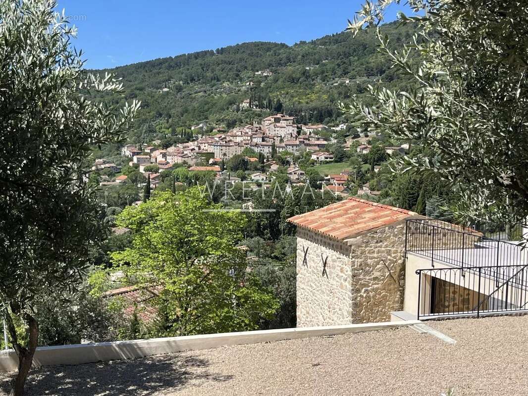Maison à SEILLANS