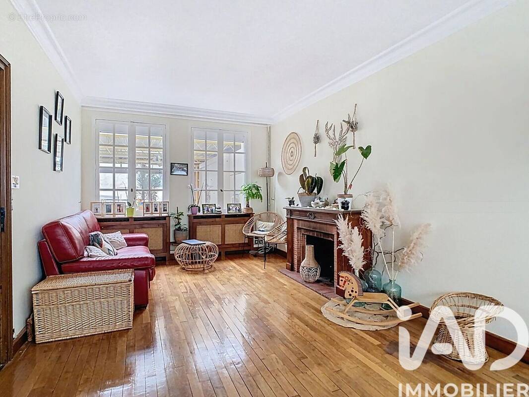 Photo 1 - Maison à FERE-CHAMPENOISE