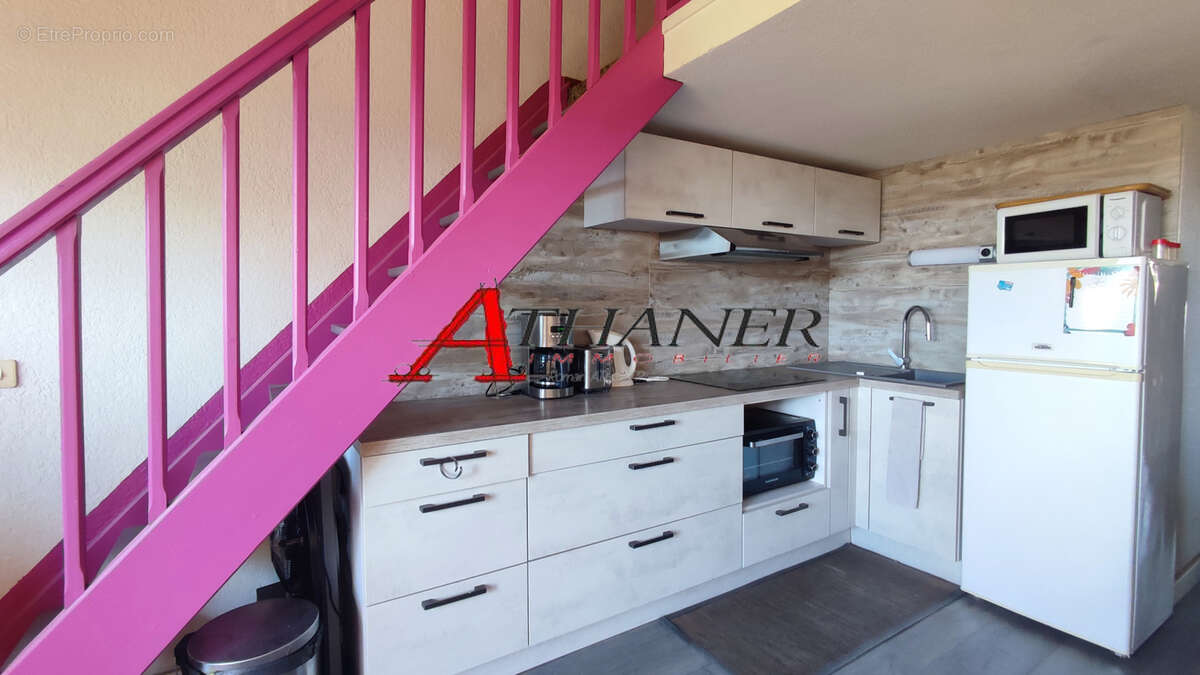 Appartement t3 + mezzanine, parking - canet port - photo 6