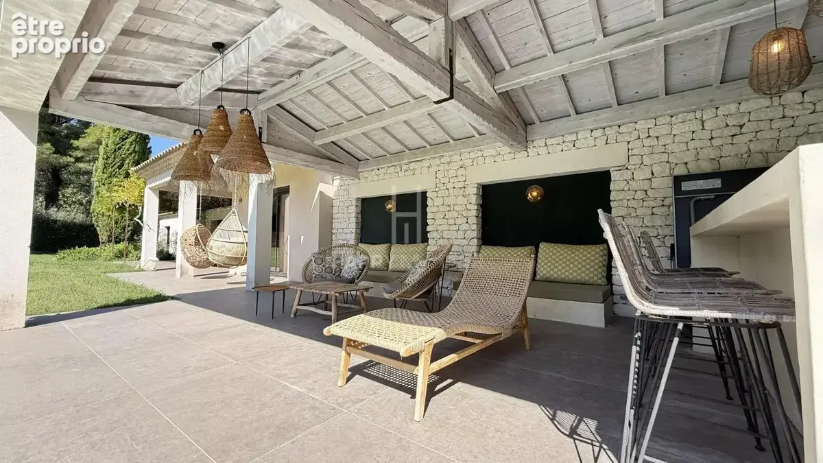 Maison contemporaine de plain pied avec parc et oliveraie de 3500 M2 - photo 28