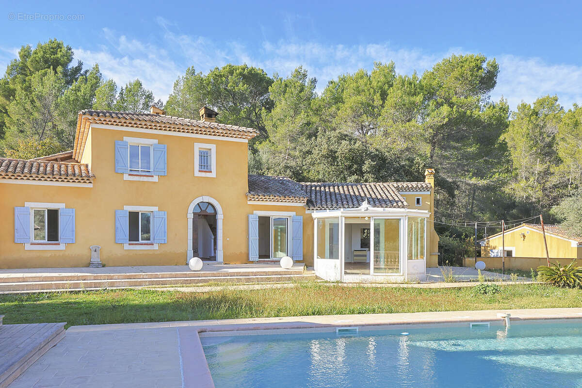 Maison à LA FARLEDE