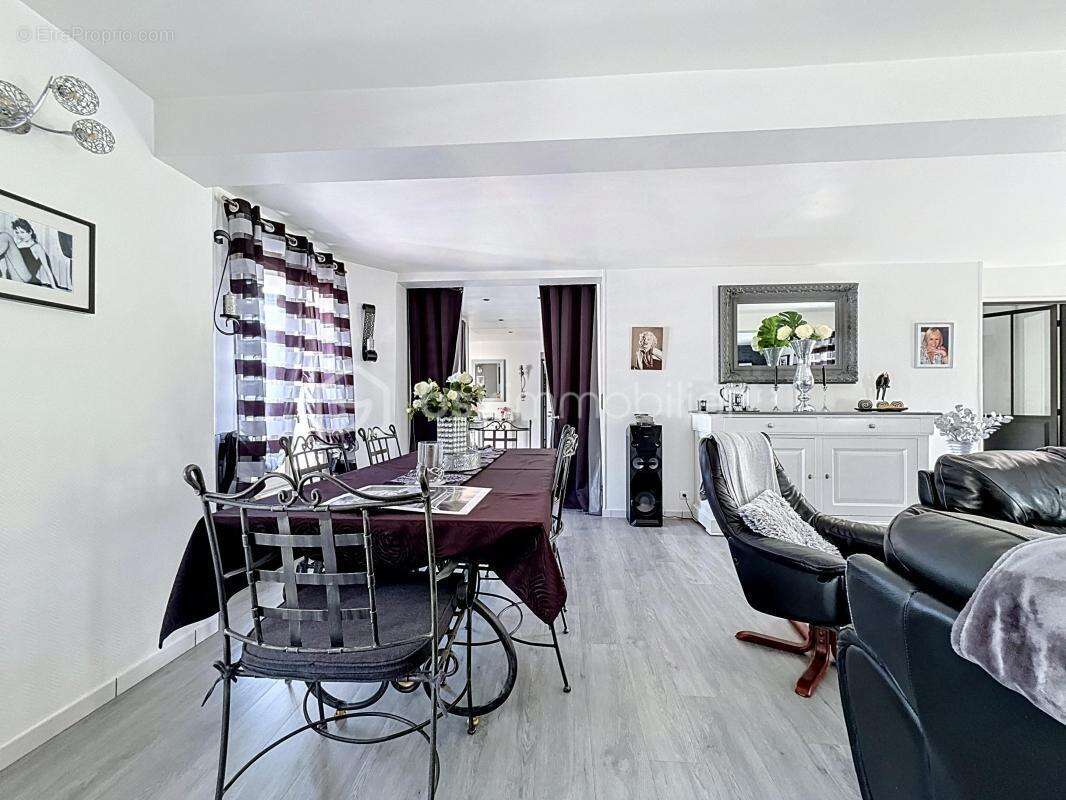 Maison à PARMAIN