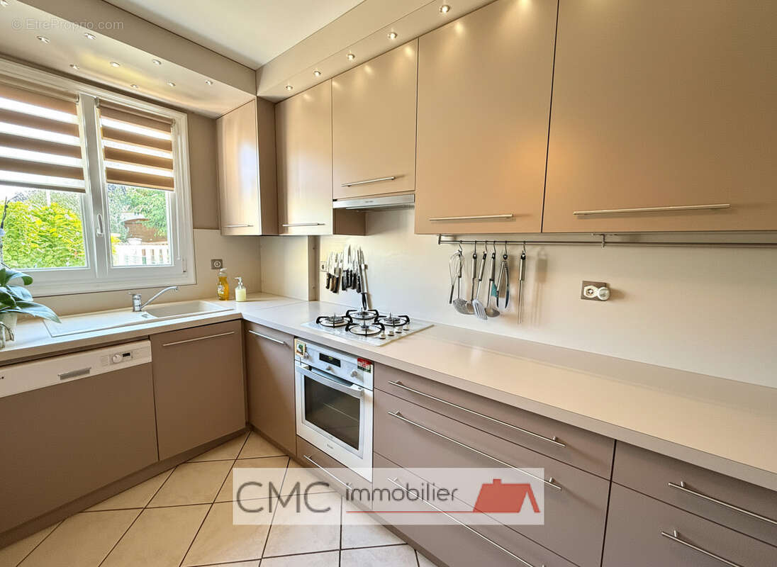 Maison 80 m² à Chartres  - photo 7