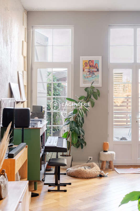 Appartement à BORDEAUX